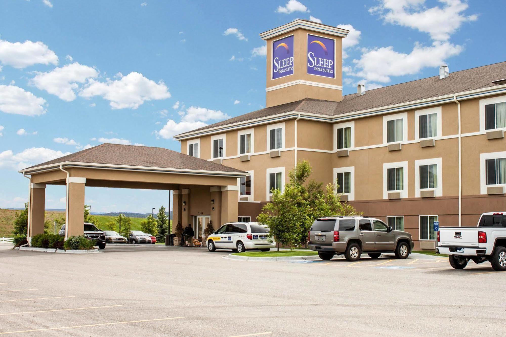 Sleep & Gateway To Yellowstone