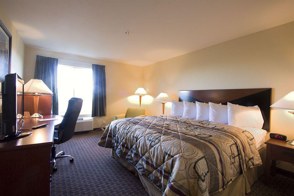 Sleep & Gateway To Yellowstone Idaho Falls